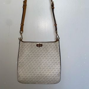 Michael Kors messenger handbag